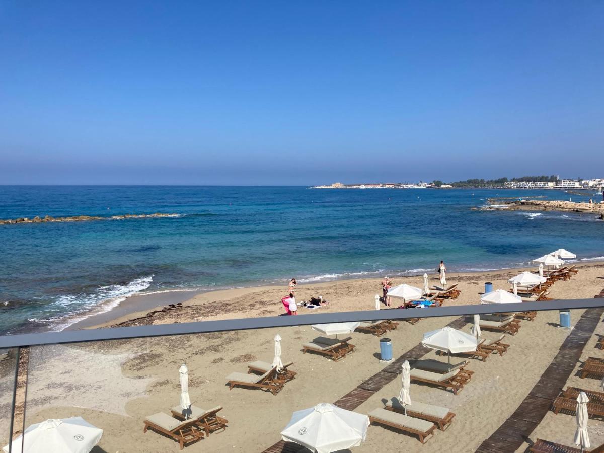 Sun Julz Apartments On The Beach パ フォス エクステリア 写真