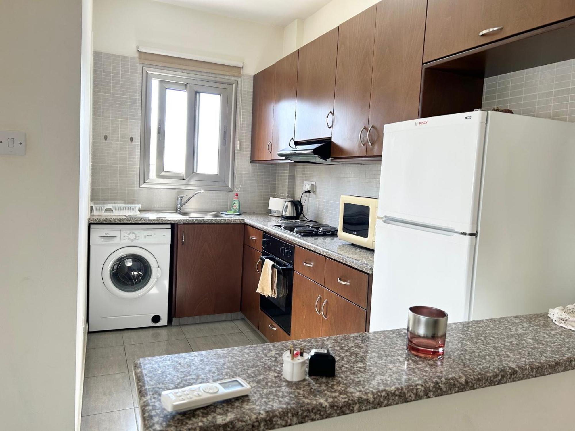 Sun Julz Apartments On The Beach パ フォス エクステリア 写真