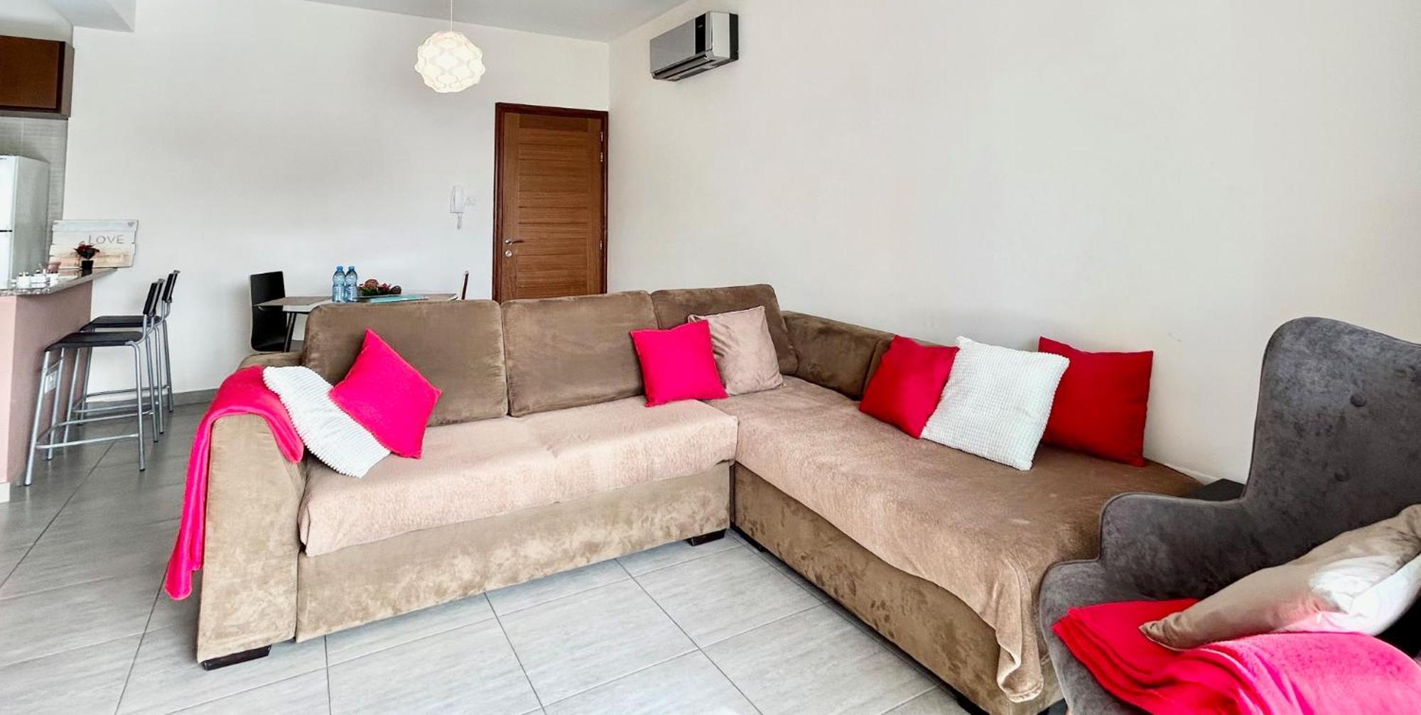 Sun Julz Apartments On The Beach パ フォス エクステリア 写真