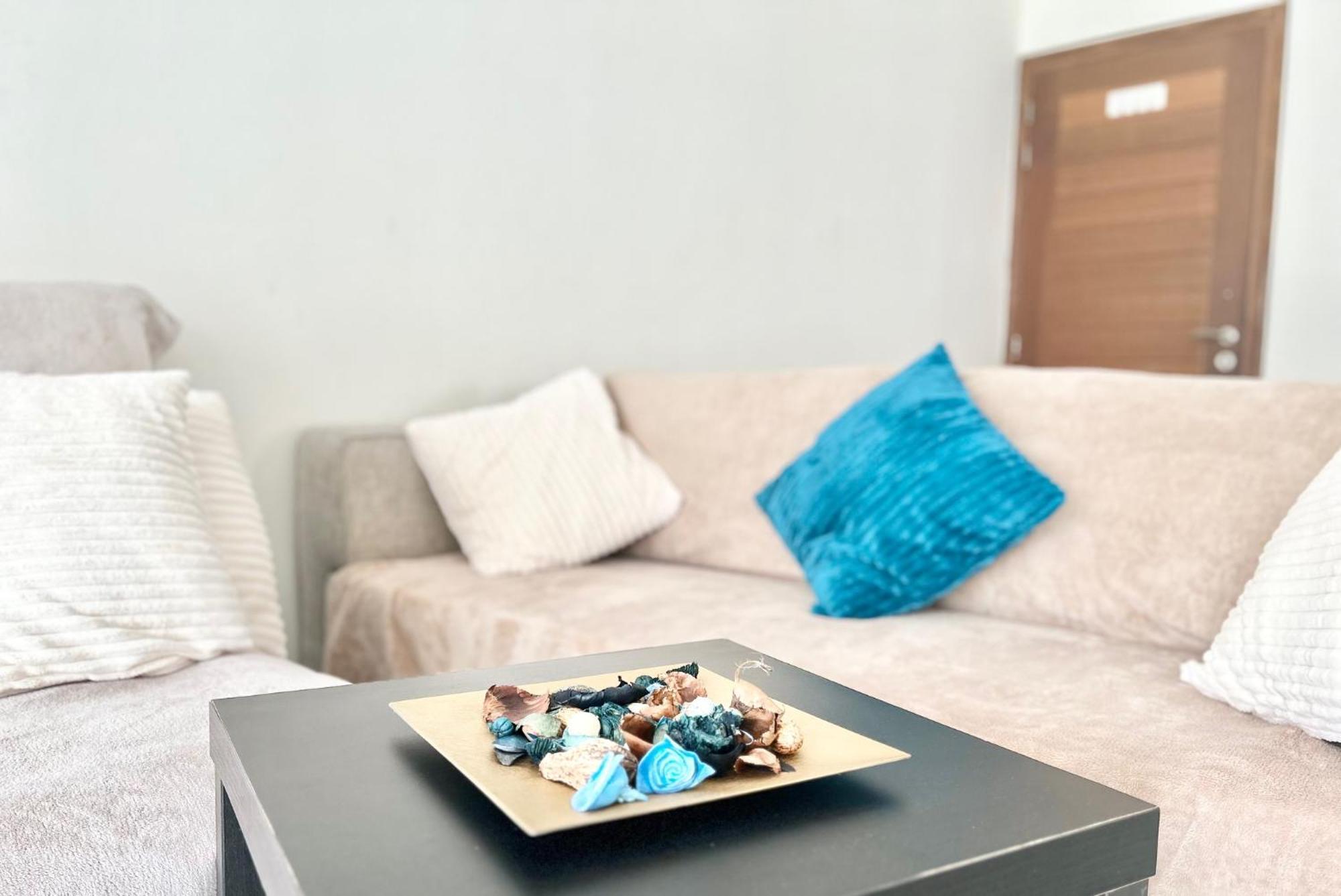 Sun Julz Apartments On The Beach パ フォス エクステリア 写真